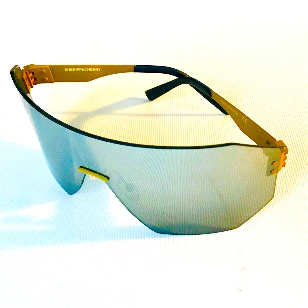 💛 Handcrafted Italian Sheriff & Cherry Sunglasses - Picture 7 of 16